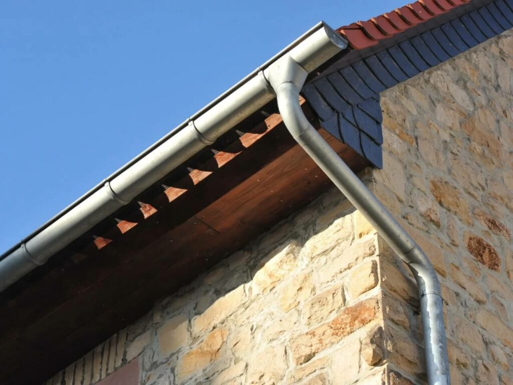 Rouiller Couverture ENTREPRISE DE COUVERTURE LAMBALLE Zinguerie 6